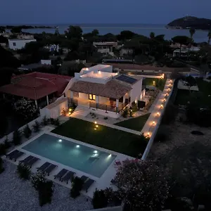 https://sirius-porto-giunco.in-sardinia.net